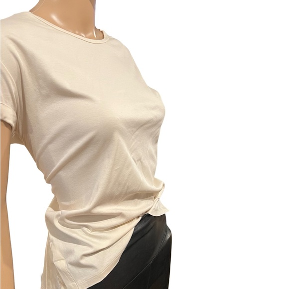 Perfect layering tshirt 🍁😍 - Picture 5 of 7